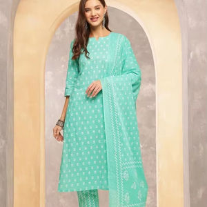 Mujeres motivos étnicos impreso regular puro algodón Kurta con pantalones y Dupatta indio traje pakistaní - Product Image 1