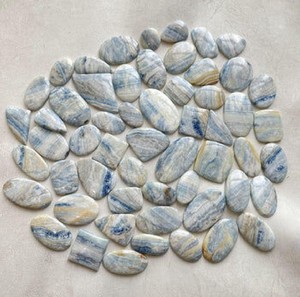 Piedra preciosa de ágata suelta cabujón de Rodocrosita de corte ovalado natural azul - Product Image 2