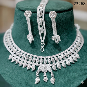 Conjunto de Joyería Étnica Nupcial Chapada en Oro Tradicional Modelo 23165, Collar con Colgante de Motivo Triangular, Gargantillas de Moda - Product Image 2