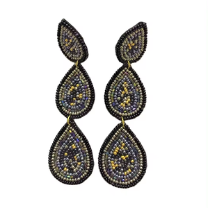 Pendientes Bordados Hechos a Mano con Cuentas, Artículo de Venta Caliente, para Mujeres y Niñas, Pendientes para Fiestas, Color Amarillo - Product Image 6