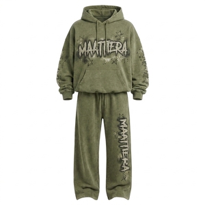 Conjunto Deportivo de Dos Piezas para Mujer, Sudadera con Capucha Extra Grande Color Verde Oliva y Pantalones Deportivos Anchos, Estilo Urbano - Product Image 3