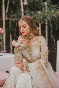 Robe de soirée Lehenga Choli en mousseline de soie acrylique de créateur avec de fines broderies pour femmes, longueur maxi, tenue ethnique indienne - Product Image 6