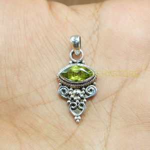 Collier avec pendentif en argent Sterling 925, péridot vert naturel, fait à la main, Vintage, style Boho, filigrane, bijoux pour femmes, cadeau de noël - Product Image 4