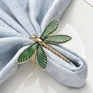 Anneaux de serviette en fer vintage de qualité supérieure, forme de papillon doré et vert, inspiré de l'antiquité, décoration de table de mariage pour salles à manger et fêtes - Product Image 2