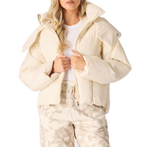 Vente en gros Veste bouffante avec logo imprimé personnalisé de haute qualité Veste d'hiver extérieure en fourrure respirante de grande taille Veste bouffante pour femmes - Product Image 1