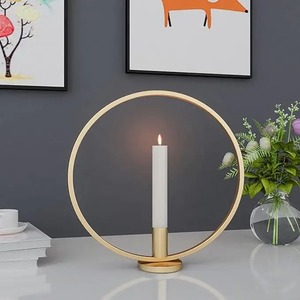 Bougeoir décoratif en métal de couleur dorée de luxe au design moderne personnalisé en gros bougeoir de style moderne - Product Image 6