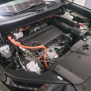 Hondaz CR-V Sport Touring Hybrid 2025 en Perfecto Estado - Product Image 4
