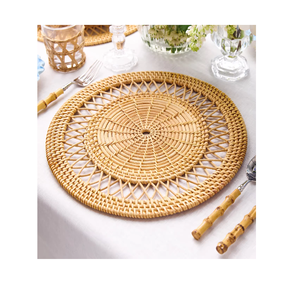 Produits en gros Assiette de présentation en rotin Décoration de table Charme en rotin vert Napperons élégants Accessoires Assiette de présentation - Product Image 2