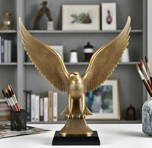 Op maat gemaakte bronzen adelaar trofee beeldje handgemaakt gegoten vliegende vogel sculptuur onderscheiding beeldje - Product Image 4