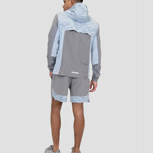Nouvelle veste personnalisée 3 tons en nylon élasthanne veste d'entraînement pour hommes sports de plein air veste coupe-vent pour hommes couleur contrastée - Product Image 1