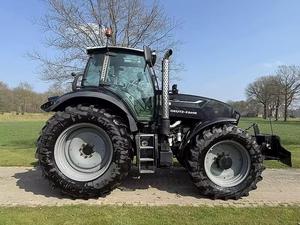 Tractor Deutz-Fahr 6230 TTV de Alto Rendimiento con Tracción en las 4 Ruedas, Motor Massey de 160 CV, Potencia Nominal de 180 CV, en Venta - Product Image 4