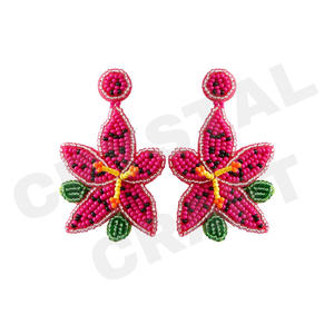 Pendientes Bordados con Cuentas de Semillas, Diseño Floral, Hechos a Mano en India, para Mujeres y Niñas - Product Image 1