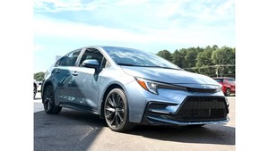 โตโยต้า โคโรลล่า SE FWD ปี 2025 สภาพดี ใช้งานน้อย - Product Image 5