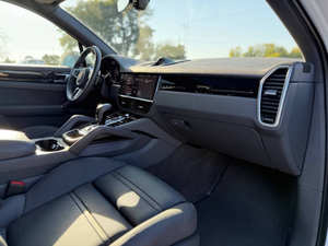 Utilisé 2021 Po-rsc-he Ca-yen-ne - Product Image 3