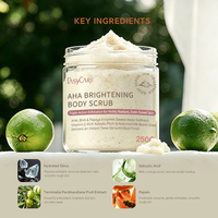 Gommage corporel biologique AHA aux acides citrique, malique et salicylique, à la papaye, à la protéase et à l'extrait de Terminalia Ferdinandiana, gommage corporel AHA BHA