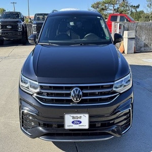 VOLKSWAGEN TIGUAN SEL R-LINE 4MOTION 2022 USADO, Volante a la Izquierda/Derecha - Product Image 1