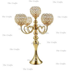 Candelabro Alto de Metal Color Dorado con Accesorios de Decoración para el Hogar y Bodas de Calidad Exclusiva - Product Image 3