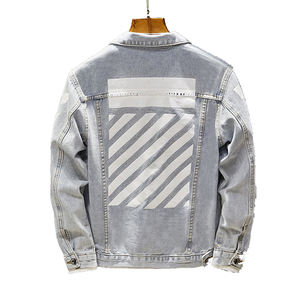 Chaqueta vaquera cómoda para hombre con estampado de logotipo personalizado 2024 con capucha tejida única Servicios OEM para la primavera - Product Image 2