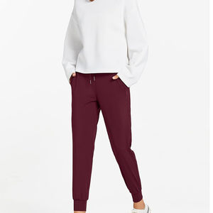 Pantalones Deportivos de Invierno para Mujer, de Algodón/Poliéster, Frente Plano, Alta Calidad, Servicio OEM, Nueva Llegada - Product Image 1