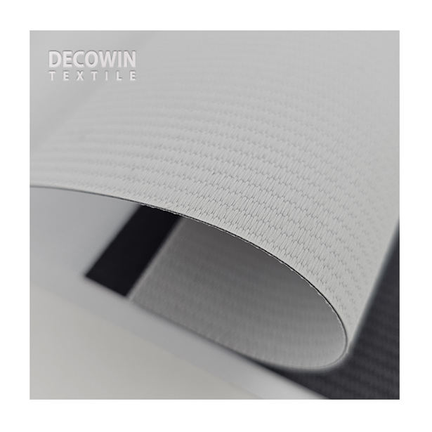 สีเทาอ่อน