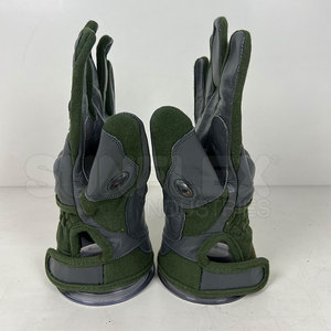 ถุงมือมอเตอร์ไซค์หนังฤดูหนาวแบบใหม่ ดีไซน์สั่งทำพิเศษ กันลื่น สำหรับทุกเพศ บริการ OEM มืออาชีพ คุณภาพสูง สำหรับกีฬา - Product Image 4