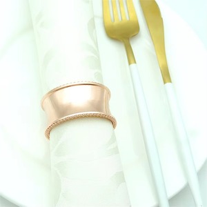 Anneau de serviette coloré accessoire de décoration de table vibrant pour la maison salle à manger mariage et fête élégant design accrocheur et festif - Product Image 6