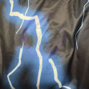 Manteau à capuche noir Lightning Puffer de qualité supérieure imprimé partout Taux de gros Les plus récents hommes à la mode portent une veste Puffer - Product Image 3