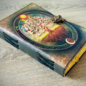 Carnet en cuir Arbre de Vie, carnet de croquis et livre de sorts fait main, papier à bords festonnés, 200 pages, Grimoire vintage - Product Image 6