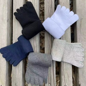 Calcetines de cinco dedos de color sólido, talla juvenil, algodón suave, ajuste cómodo para uso diario, trajes informales para caminar en la oficina con logotipo personalizado - Product Image 3