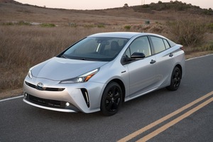 Prius LE 2023 Usado en Buen Estado, Ligeramente Usado, Volante a la Izquierda - Product Image 4