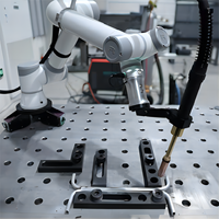 Mango de herramienta inteligente Fácil programación para Kit de robot de soldadura industrial MIG manipulador cobot
