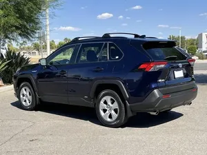 Toyota RAV 4 XLE 2019 - Product Image 6