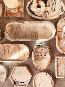 Sous-verre en marbre Jesmonite fait à la main, porte-savon rond et plateau à bibelots - Product Image 3