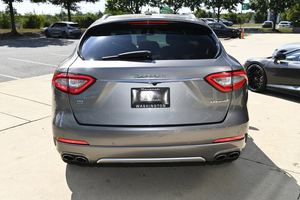 รถมาเซราติ เลวานเต้ แกรนลุสโซ 3.0 ลิตร ขับเคลื่อนสี่ล้อ พร้อมส่ง - Product Image 6