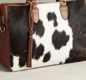 Mochila de Senderismo de Cuero Vacuno Hecha a Medida con Cierre de Cremallera, Impermeable y Ecológica, Tamaño y Color Personalizables - Product Image 3