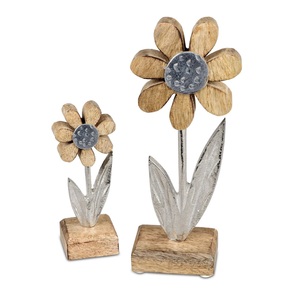 Escultura de Arte de metal y madera Mezcla única de diseño moderno y encanto rústico, pieza perfecta para decoración navideña y del hogar - Product Image 1
