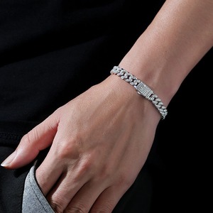 Pulsera cubana de diamantes de lujo de calidad premium para fiestas o eventos y estilo callejero disponible a precio de fábrica - Product Image 4