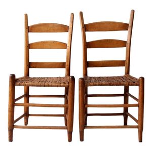 เก้าอี้รับประทานอาหารไม้เนื้อแข็งที่ทันสมัยกลางศตวรรษที่มีพนักพิงที่นั่งทอระบายความร้อนซ้อนกัน - Product Image 1