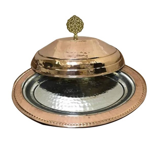 Support à gâteau en aluminium au design attrayant avec couvercle en verre, support à fruits tendance, décoration de table pour mariages et fêtes - Product Image 6