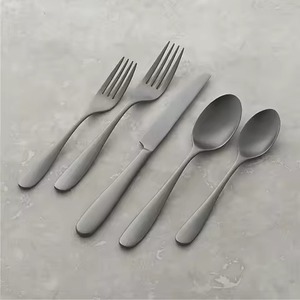 Juego de Cubiertos de Acero Inoxidable Hechos a Mano, Juego de Cubiertos de Lujo de Alta Calidad para Decoración de Comedor, Estilo Nórdico - Product Image 2
