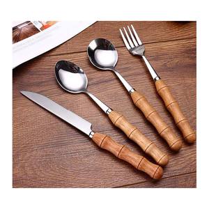 Ensemble de couverts à manche rond en marbre en acier inoxydable doré dans une boîte cadeau Mini cuillère et fourchette en acier inoxydable royal pour enfants - Product Image 3