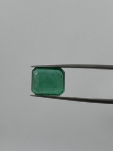 Octogone zambien naturel de qualité supérieure très fin et de haute qualité coupe 4.93 carats pour la fabrication de bijoux - Product Image 5