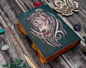 Journal relié en cuir de loup gaufré fait à la main Carnet de notes Journal intime Bloc-notes Livre de poésie en papier antique vierge - Product Image 3