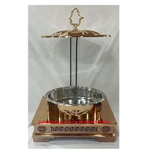 Juego de buffet de comida con revestimiento de PVD inoxidable de oro rosa redondo, plato de frotamiento a la venta con soporte cuadrado - Product Image 1
