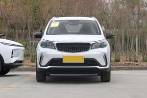 Livan X3 PRO FWD SUV 2024, Transmisión Automática, Cinco Asientos de Cuero, Turbo R16, Buen Estado - Product Image 3