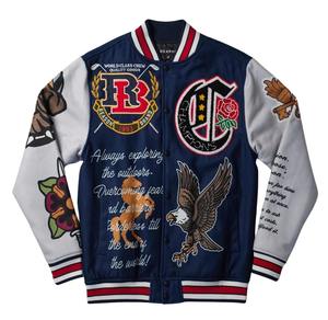 Chaqueta universitaria de lana personalizada a granel, chaqueta de béisbol cálida duradera con botones a presión y parches de equipo - Product Image 1