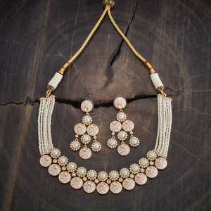 Kundan Necklace 177805 Elegant <b>Wedding</b> <b>Accessory</b> - Product Image 4