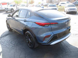 Construido ligeramente usado 2024 Bu-ick Env-ista Sport Touring - Product Image 5