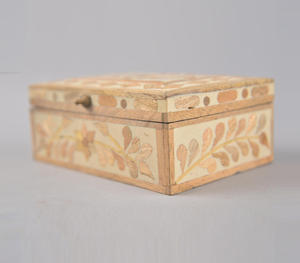 Caja de Joyería de Madera Hecha a Mano de Estilo Vintage con Incrustaciones Florales Detalladas, Organizador Rectangular de Almacenamiento para Recuerdos - Product Image 3