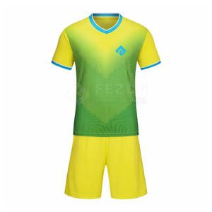 Maillot de football personnalisé de haute qualité pour homme, respirant, à manches courtes, pour l'entraînement estival, kit d'équipe 2025 - Product Image 1